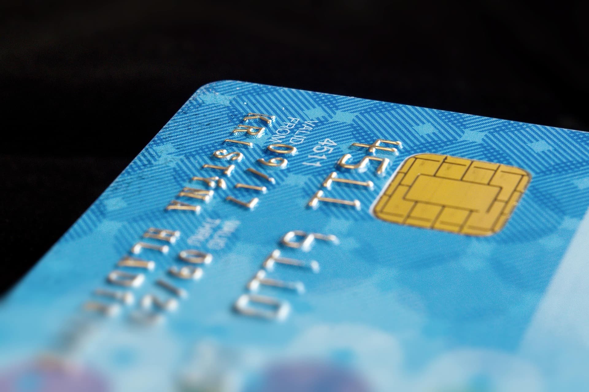 Tarjeta y pago, venta por comisión y consignación